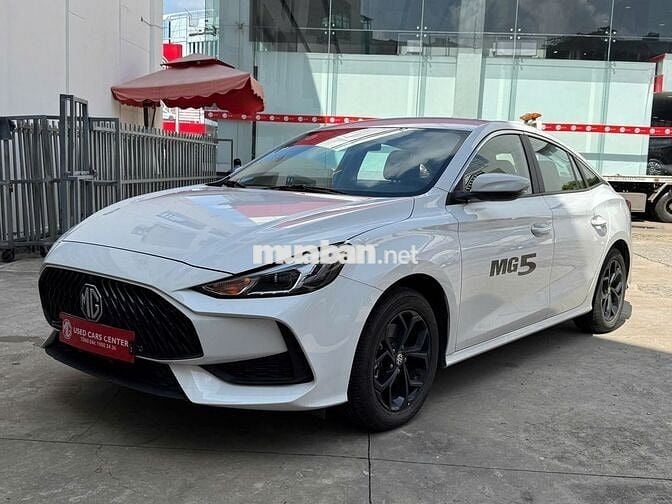 Hàng Hót MG5 STD 2024 siêu lướt 15,000 km