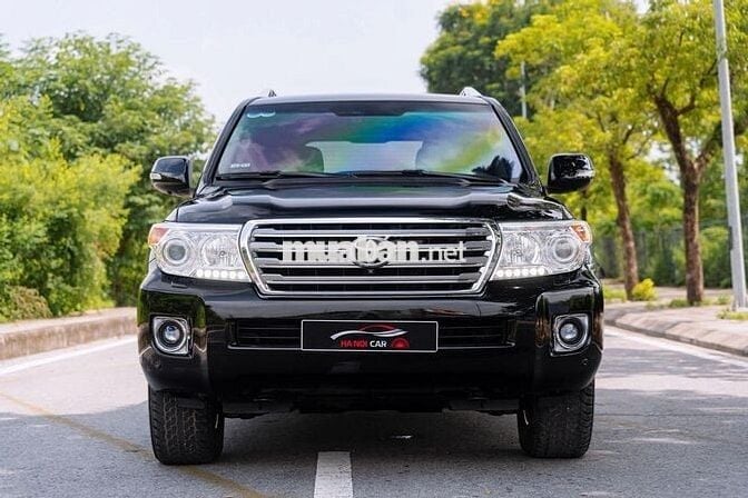Toyota Land Cruiser VX 4.6 V8 2014