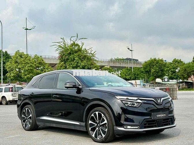 VinFast VF8 2023 Plus - 49000 km
