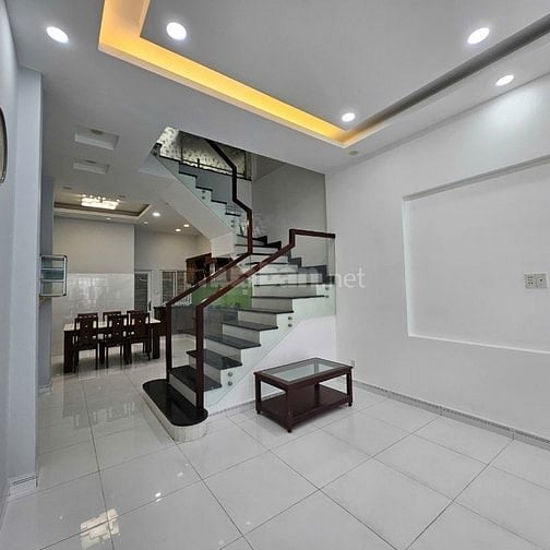 Bán nhà mặt tiền trung tâm quận 7,nhà chính chủ, thuận tiện ở và KD