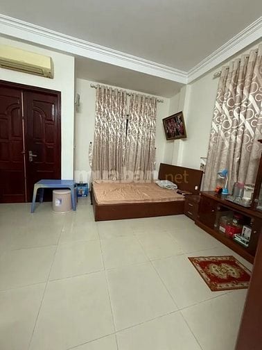 Bán nhanh  nhà Trần Duy Hưng, lô góc, 30m, 5 tầng, 4m MT, Gía 8,6 tỷ
