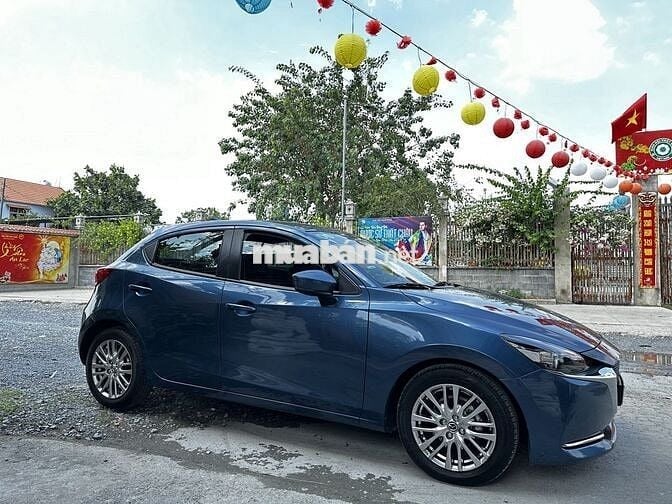 Mazda 2 2020 Sport Luxury - 19000 km