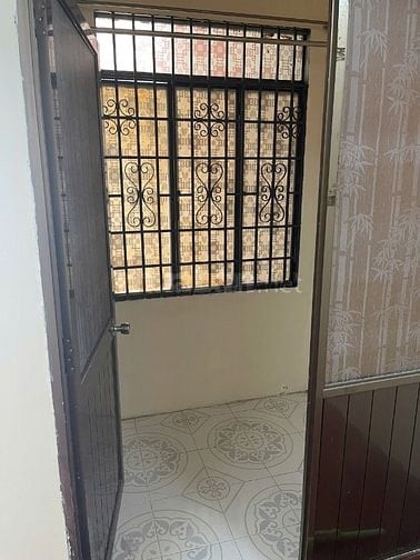 Cho thuê nhà hẻm 5m(XH) Hoàng Hoa Thám, P.5, Q.Bình Thạnh giá 5tr