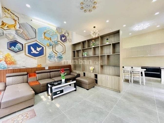 CHỦ ĐỂ GIÁ CHƯA ĐẾN 3TỶ NHÀ NGAY NGUYỄN PHÚC NGUYÊN GẦN HỒ CON RÙA SHR