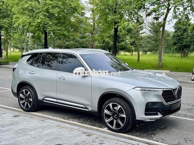 Lux SA Premium 2019 đi 22.000km đẹp xuất sắc
