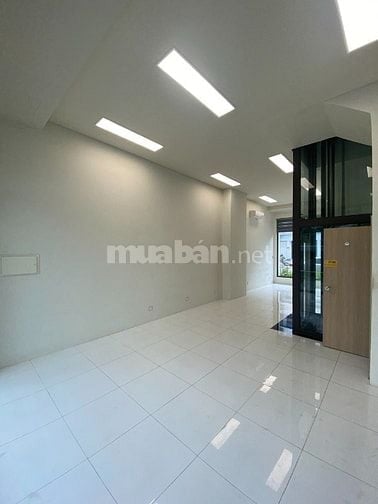 CHO THUÊ TẦNG 1 NHÀ RIÊNG THE MANOR – ĐẦY ĐỦ ĐỒ DÙNG VĂN PHÒNG 