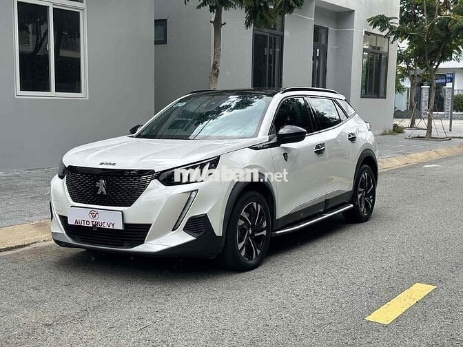 Peugeot 2008 2021 GT Line 1.2 AT - 56000 km
