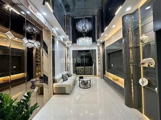 CỰC PHẨM MẶT PHỐ - VỈA HÈ RỘNG - NỘI THẤT LUXURY - KINH DOANH