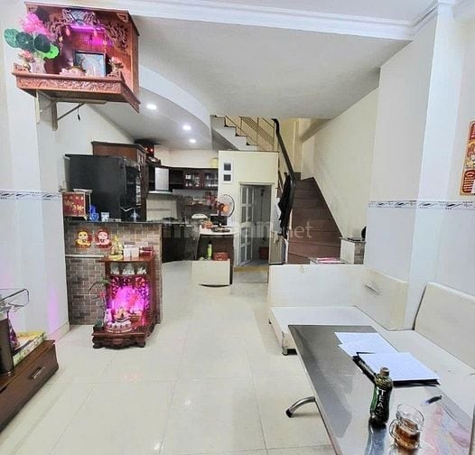 Nhà Công Năng lớn, nở hậu, 05 Tầng, DTSD 165m2