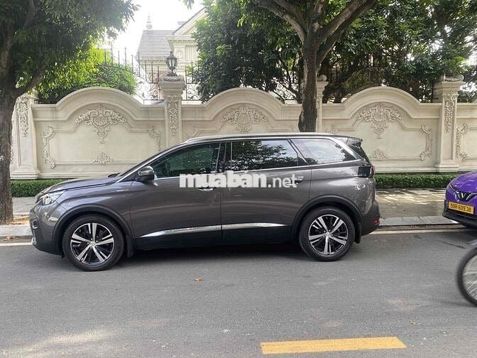 Peugeot 5008 2018 1.6L Turbo - 53000 km