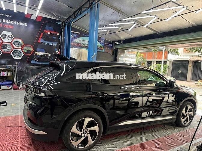 VinFast VF8 2023 Eco Đen 2023 - 35000 km
