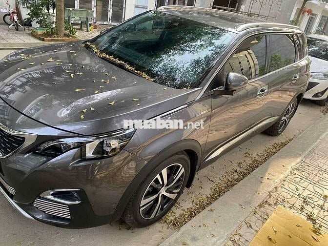 Peugeot 5008 2018 1.6L Turbo - 55000 km