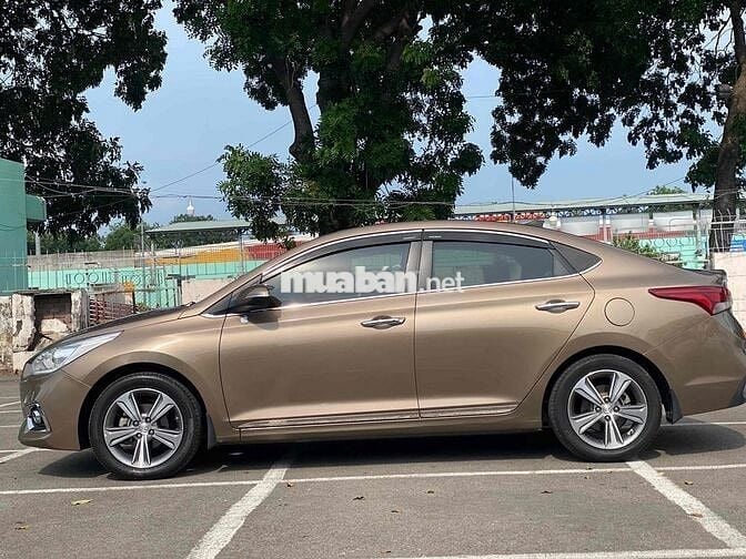 Hyundai Accent 2018 1.4 ATH - 65000 km