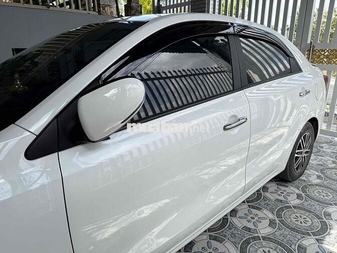 Kia Soluto 2020 1.4 AT Deluxe - 9900 km