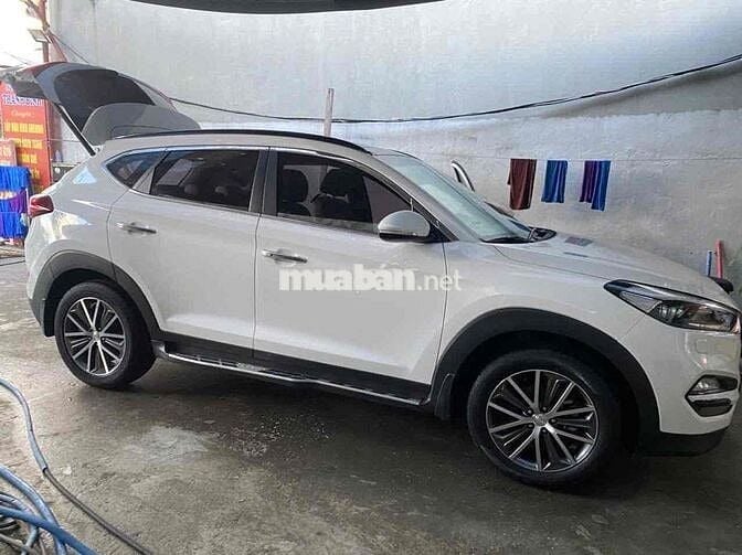 Hyundai Tucson 2016 2.0 AT Spec - 139227 km