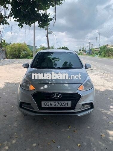 Hyundai I10 2020 Sedan 1.2 MT Base - 85000 km