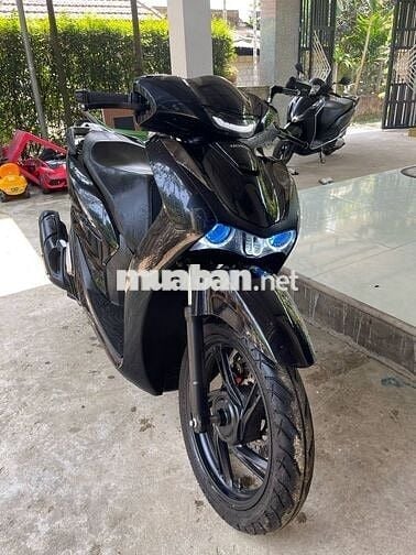 Bán SH 125 đời 2022 chạy 4v full đen