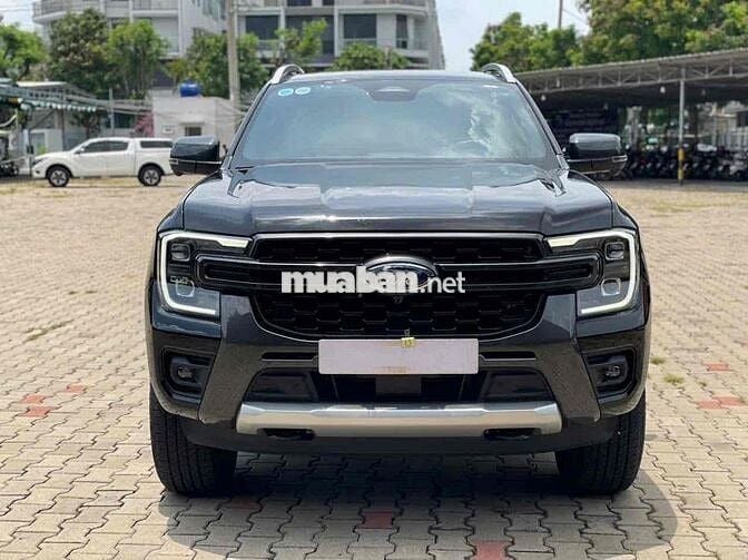Cần ra đi Ford Wildtrak 20k km Sơ cua zin xe đẹp