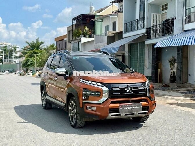 Xpander Cross 2023 Cam Đen-Xe Gia Đình Odo 33000km