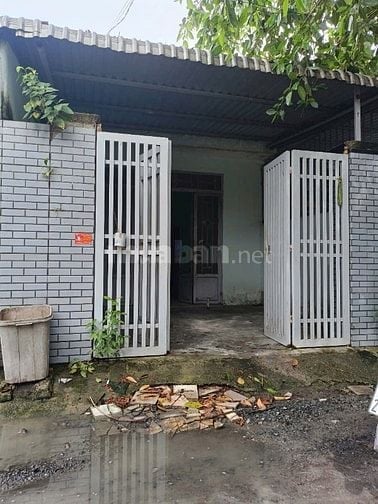 Cô Hiền dọn lên sống cùng con bán lại căn nhà c4 cũ Tân kiên,Bìnhchanh