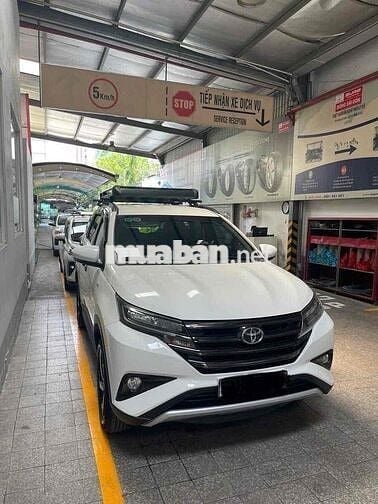 Toyota Rush 95000 km số tự động