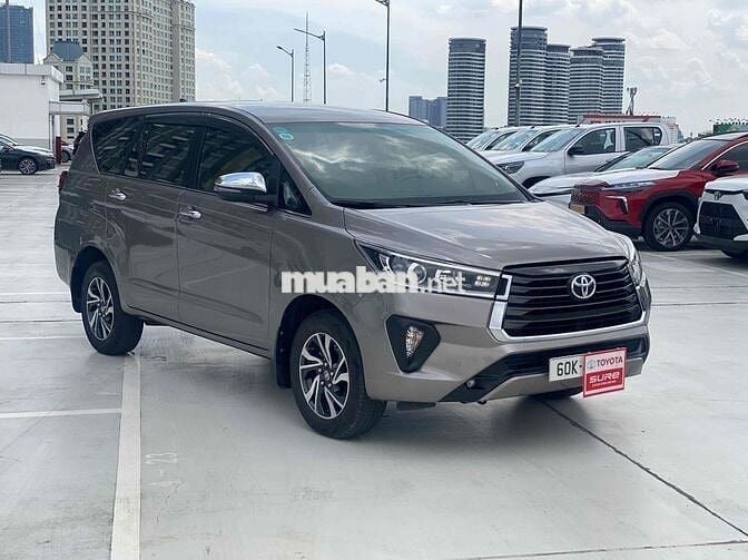 Toyota Innova 2021 G 2.0 AT - 73000 km