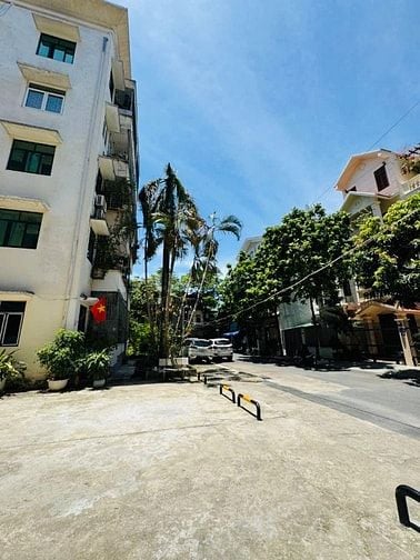 Chính chủ bán chung cư Cầu Bươu. Cách Văn Quán 2km. Lô góc 71m  tràn n