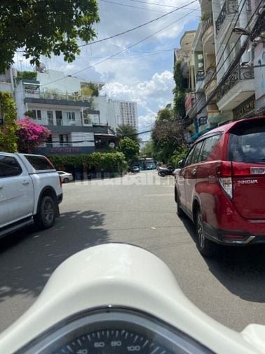 Mặt Tiền Kd NB Bàu Cát 8. Dt 4x16m 4 tầng