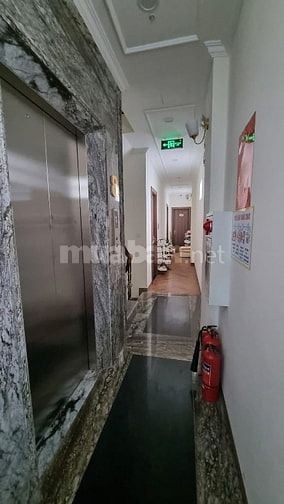 Chính chủ bán toà căn hộ dịch vụ Cầu Giấy- Dòng tiền 300triệu/tháng. 