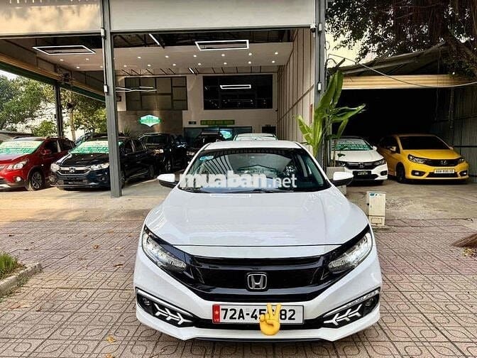 Honda Civic 2020 1.5RS - 48000 km