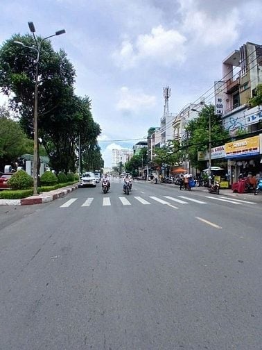 💥Chú ý 💥Nhà MT đường Bình Phú, F. 11, Q. 6 (4x20m) 4 tầng chỉ 25 tỷ