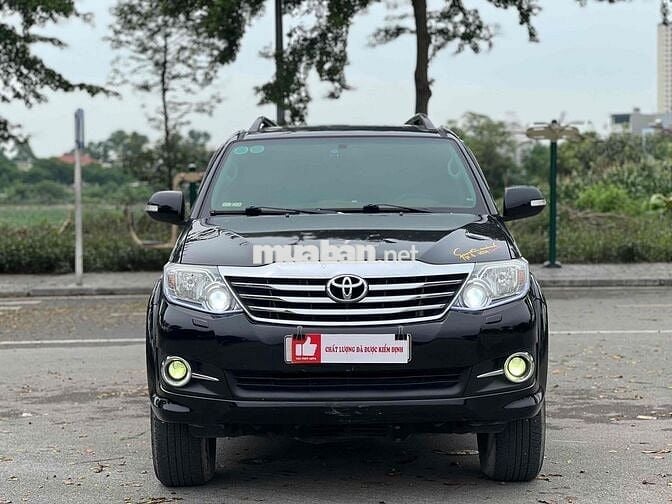 Toyota Fortuner 2015 2.7V 4x4 - 100000 km