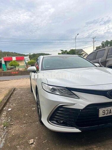 Toyota Camry 2022 2.0Q - 51000 km