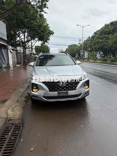 Hyundai Santa Fe 2019 2.2D Premium - 90000 km