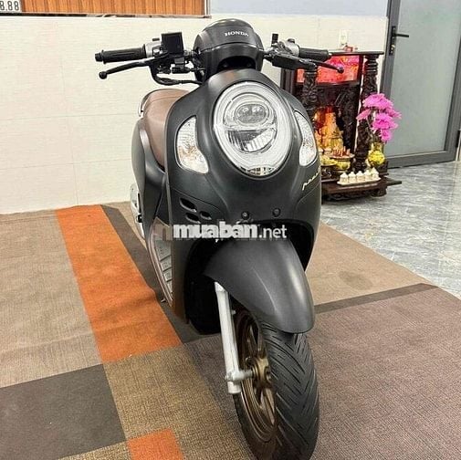 HONDA SCOOPY 2024 ĐEN NHÁM 2000KM , CHÍNH CHỦ