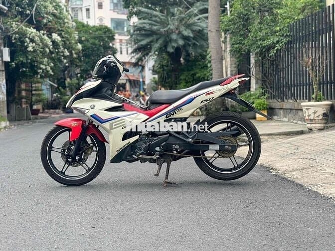 Yamaha Exciter 150 2016 bs 68
