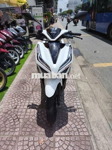 Click 125cc thái 2019 bs 59l2-97069