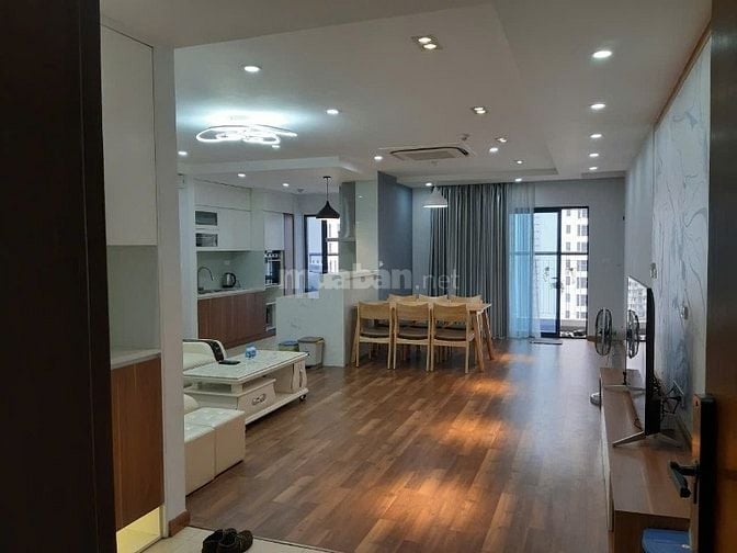 Bán gấp căn 3 ngủ Goldmark City- Full nội thất-Sẵn sổ 