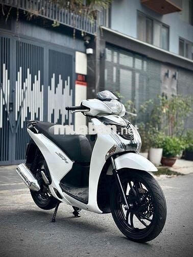 🌈Honda Sh 125i vn Đk 2016 Bs49 Chất Xe Zin Siêu Đẹ