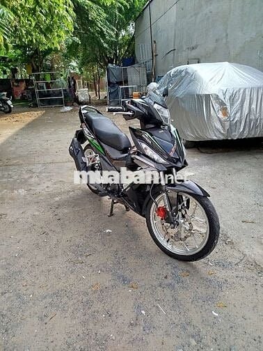 Xe winner v1 2019 màu đen như hình