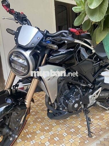 HONDA CB300R