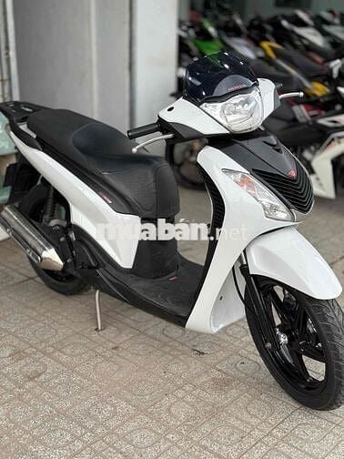 Sh Ý 150 Trắng Sporty Máy Êm Nhẹ