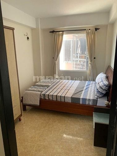 Cho thuê căn hộ lầu 9 full nội thất