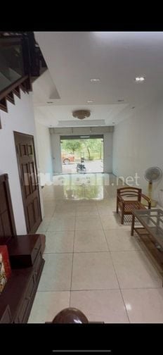 Cho thuê nhà khu vực liền kề châu âu mặt bằng đẹp