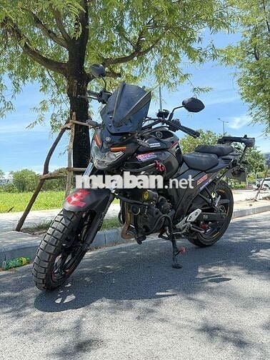 Do Lên Cc nên em cần nhượng lại xe FZ250 Tâm Huyêt
