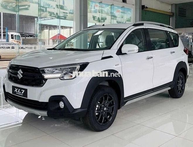 Suzuki XL7 2025 xe 7 chổ giá rẽ hổ trợ nợ xấu