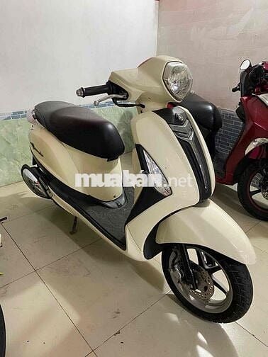 grande 2016 BS sài gòn xe zin , ngay chủ ký giấy