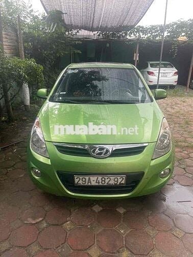 Hyundai i20 2011 - 200000 km
