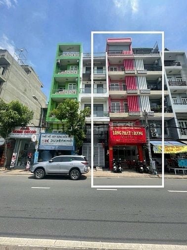 Cho thuê nhà mặt tiền Tân Sơn, P.15, Q.Tân Bình giá 28tr