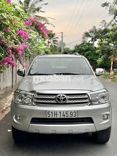 2010 2.7V 4x4 AT - 106000 km